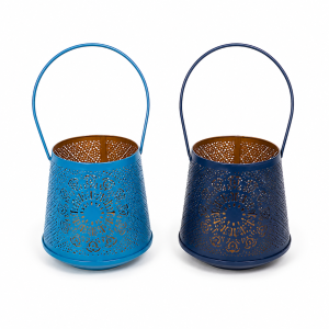 Side view of the hanging tealight candle lantern.